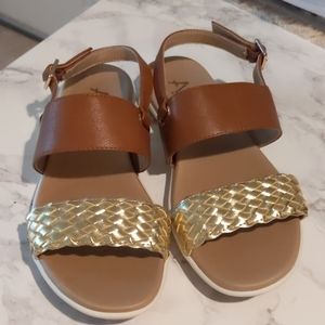 Aerosols gold tan sandal